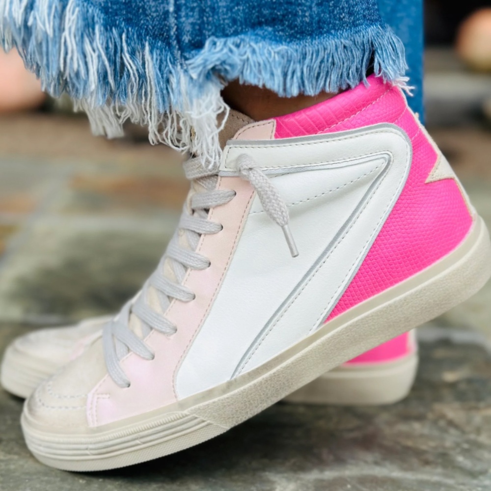 Shu Shop Pink Lizard Size 6.5